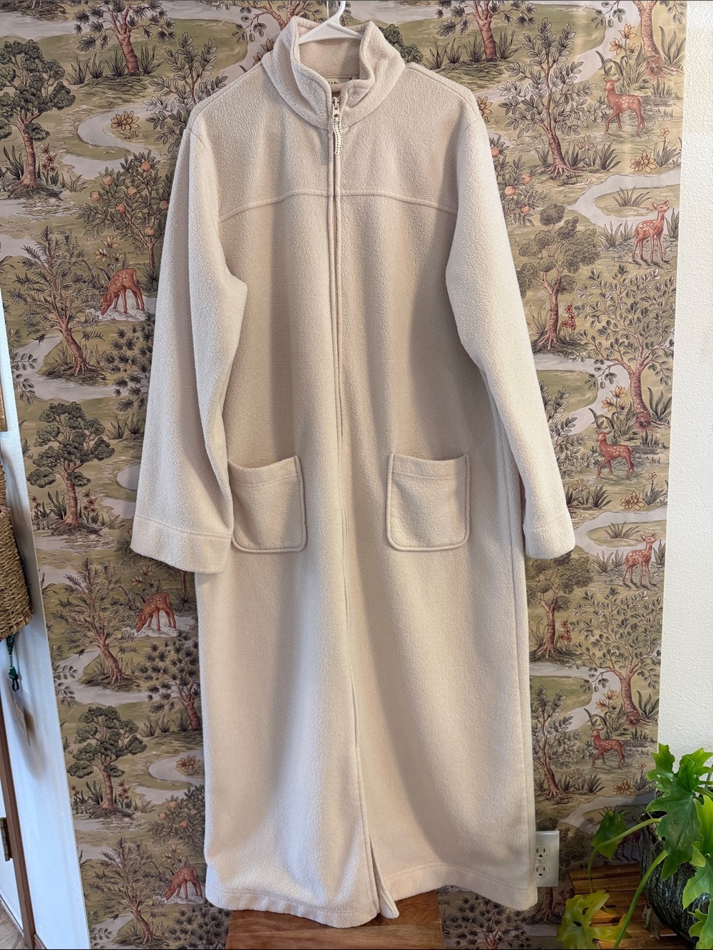L.L. Bean - Long Zip Front Fleece sweater coat with Bat Robe Pockets